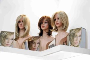 szintetikus parókák